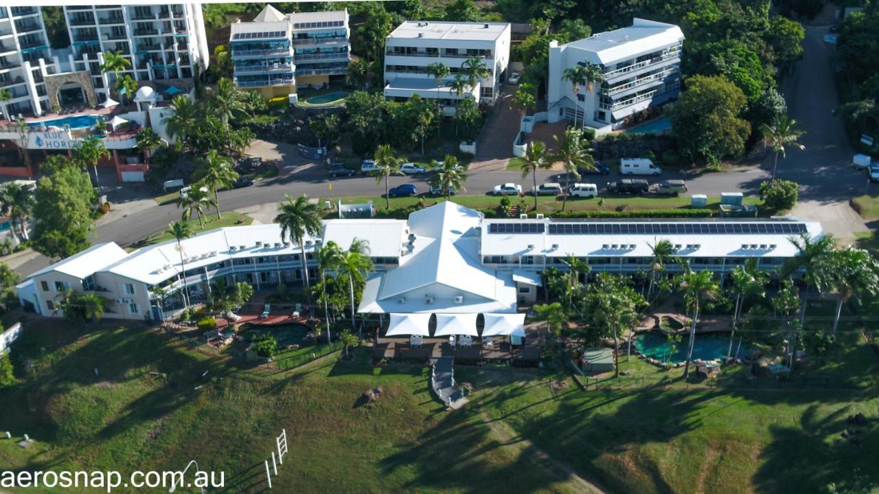 Colonial Palms Motor Inn Airlie Beach Dış mekan fotoğraf