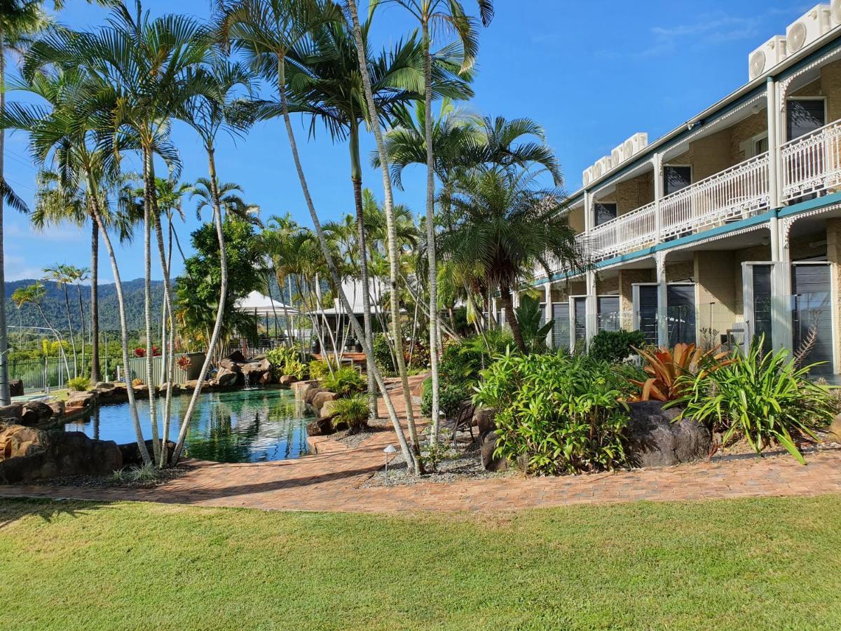 Colonial Palms Motor Inn Airlie Beach Dış mekan fotoğraf