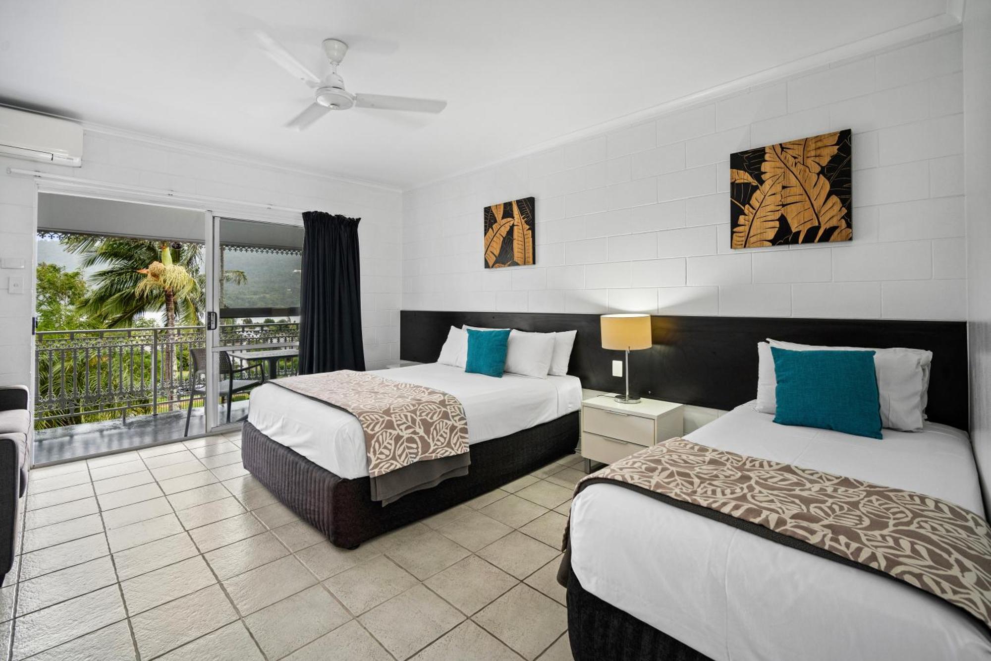 Colonial Palms Motor Inn Airlie Beach Dış mekan fotoğraf