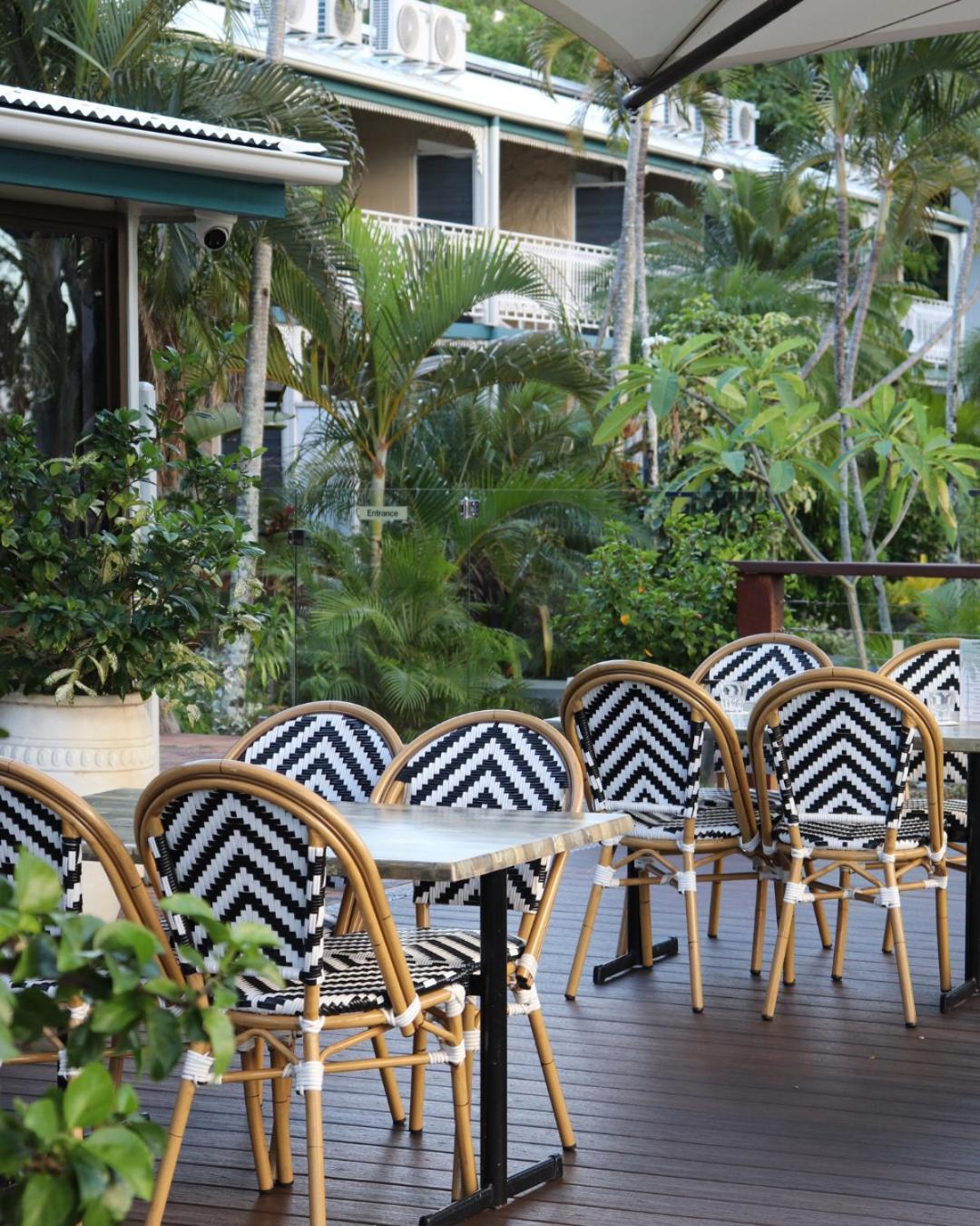 Colonial Palms Motor Inn Airlie Beach Dış mekan fotoğraf